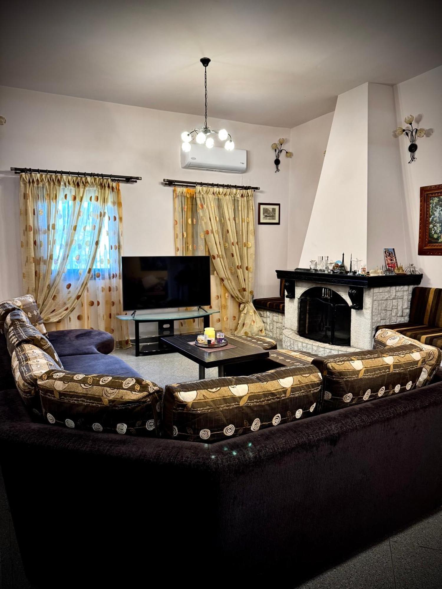 Вилла Vretti'S House Fratsia Экстерьер фото